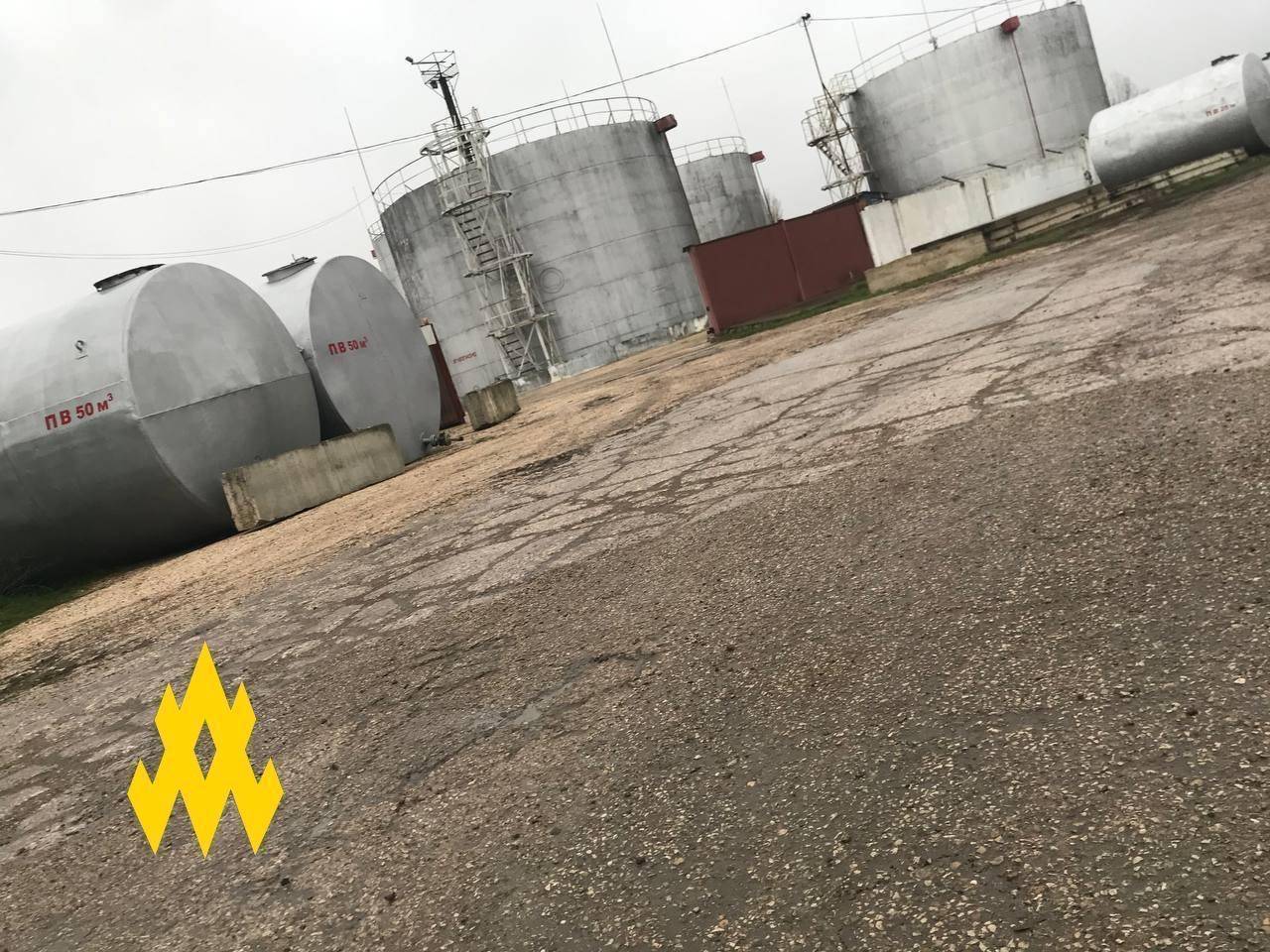 партизаны движения АТЕШ провели разведку нефтебазы в Джанкое